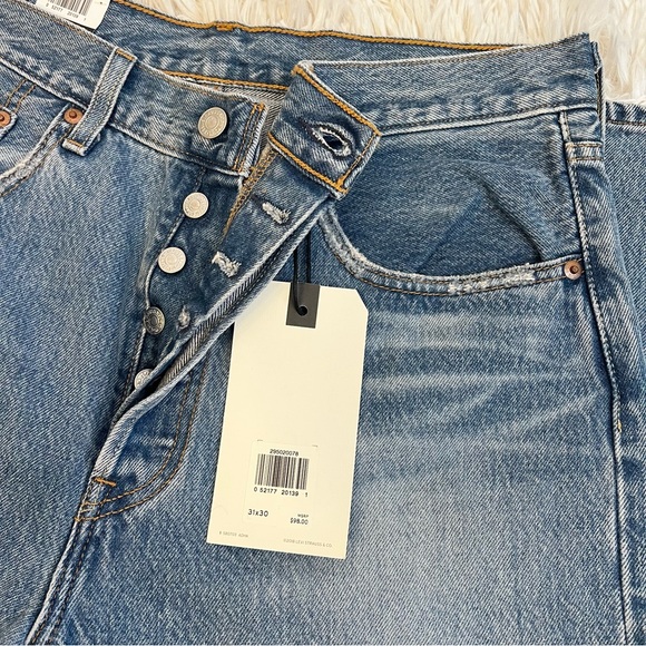 Levi's 501 Skinny Non Stretch Classic Blue Distressed Women's Jeans 31 X 30 NWT - Picture 5 of 14